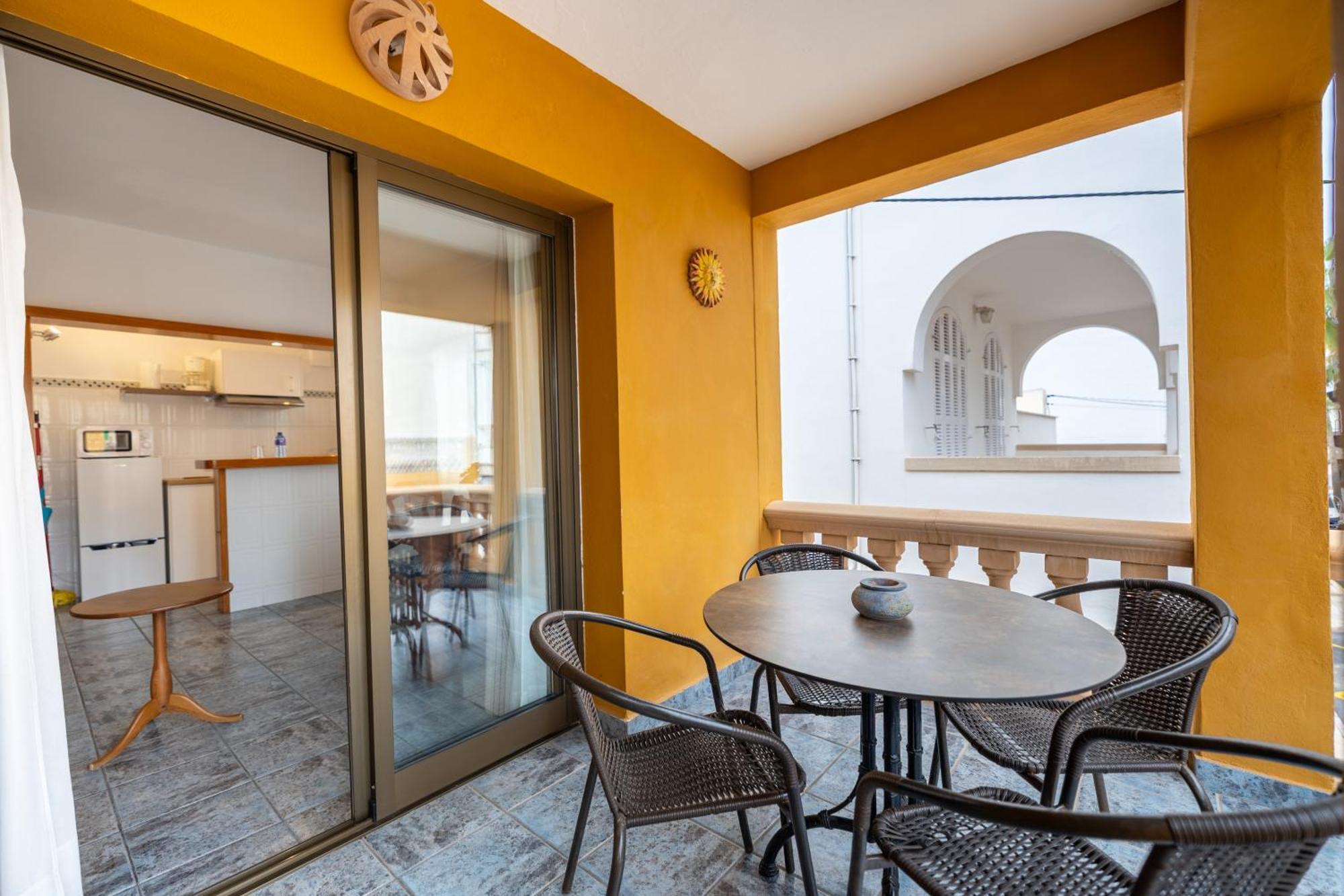 Hostal Doris - Adults Only كولونيا سانت خورذي الغرفة الصورة