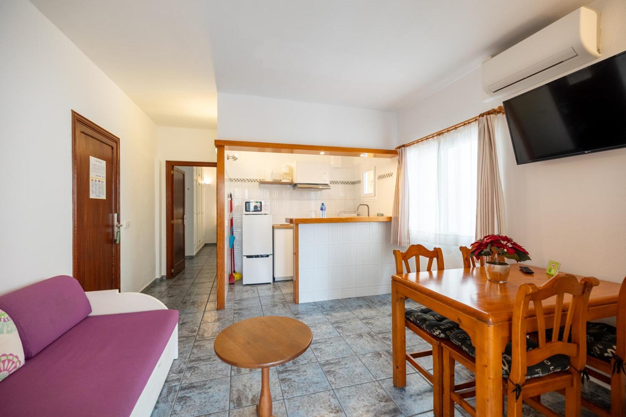 Hostal Doris - Adults Only كولونيا سانت خورذي الغرفة الصورة