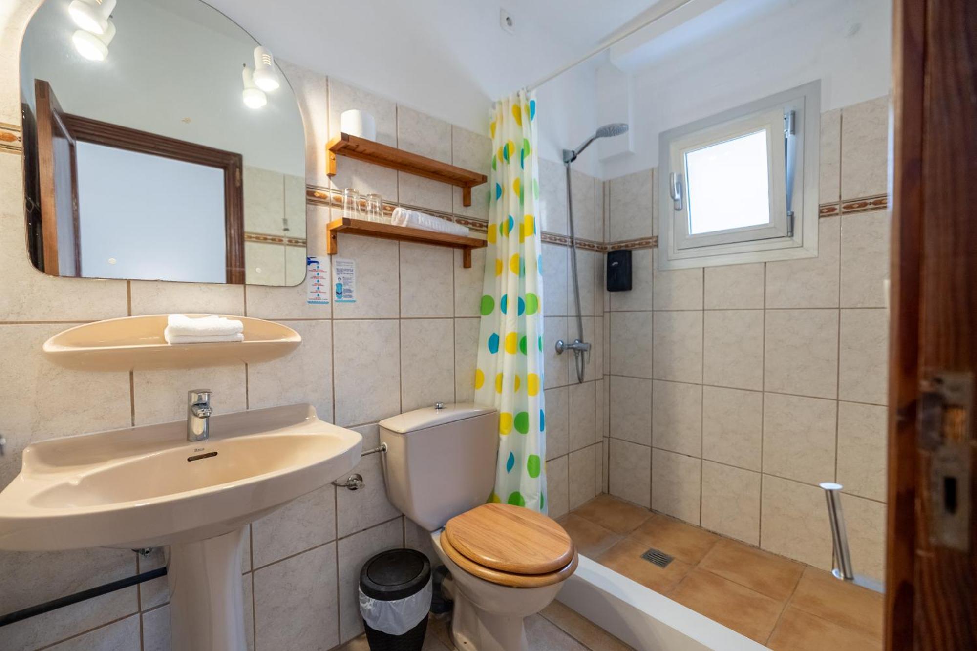 Hostal Doris - Adults Only كولونيا سانت خورذي الغرفة الصورة