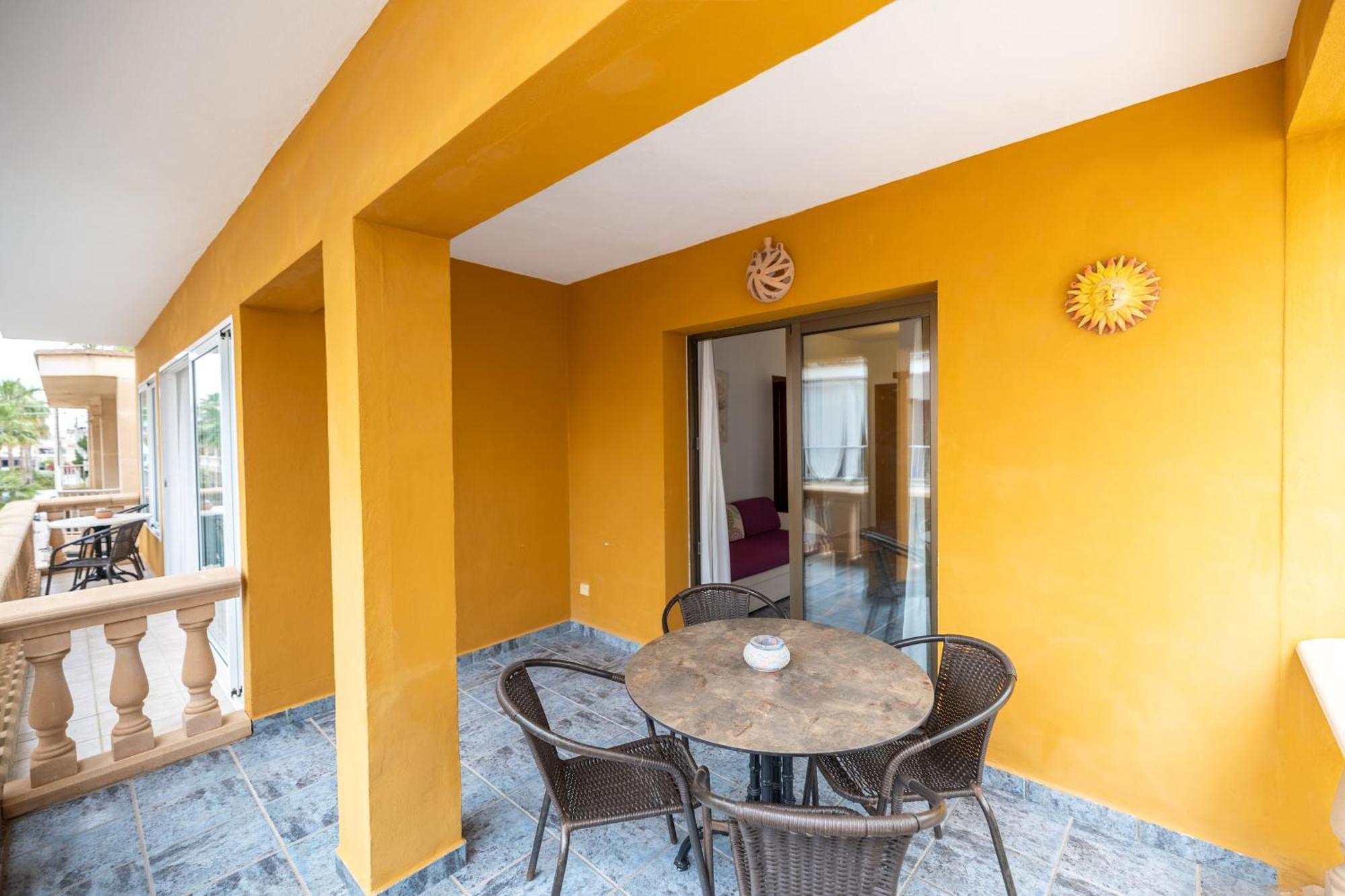 Hostal Doris - Adults Only كولونيا سانت خورذي الغرفة الصورة