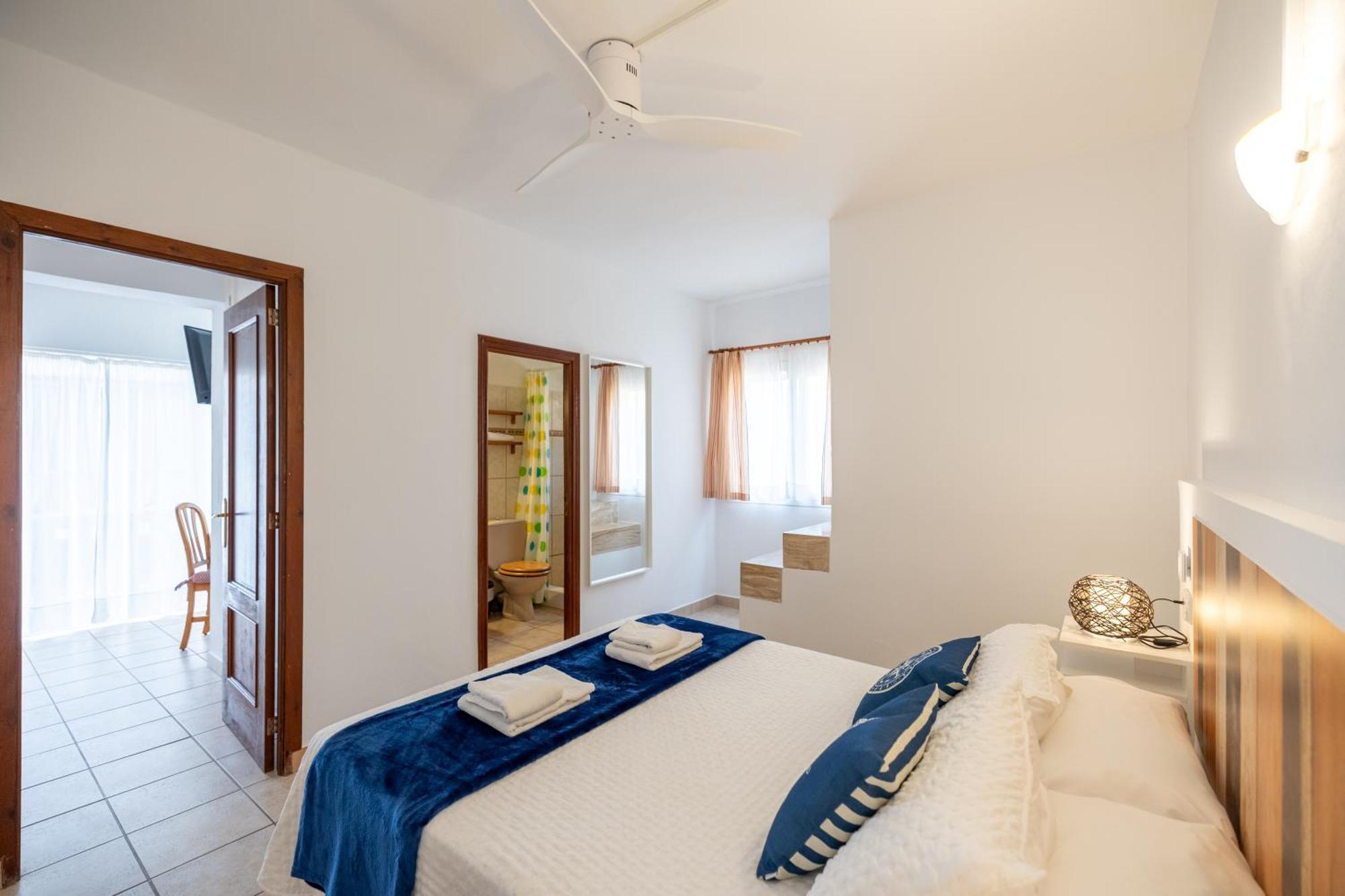 Hostal Doris - Adults Only كولونيا سانت خورذي الغرفة الصورة