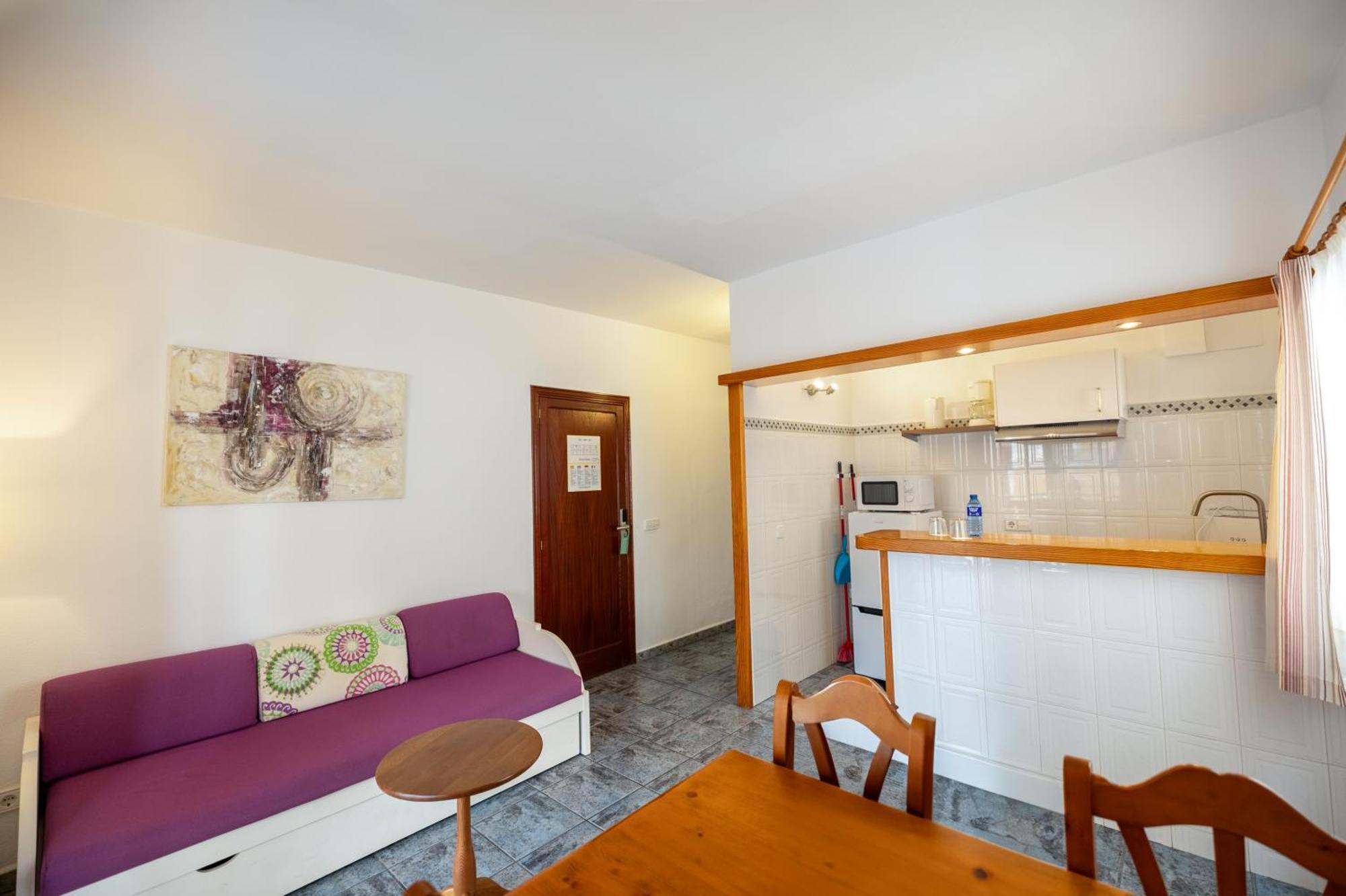 Hostal Doris - Adults Only كولونيا سانت خورذي الغرفة الصورة